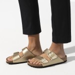 Γυναικείο δερμάτινο σανδάλι Arizona Regular Fit Birko-Flor BIRKENSTOCK 1016110 GOLD Γυναικείο δερμάτινο σανδάλι Arizona Regular Fit Birko-Flor BIRKENSTOCK 1016110 GOLD